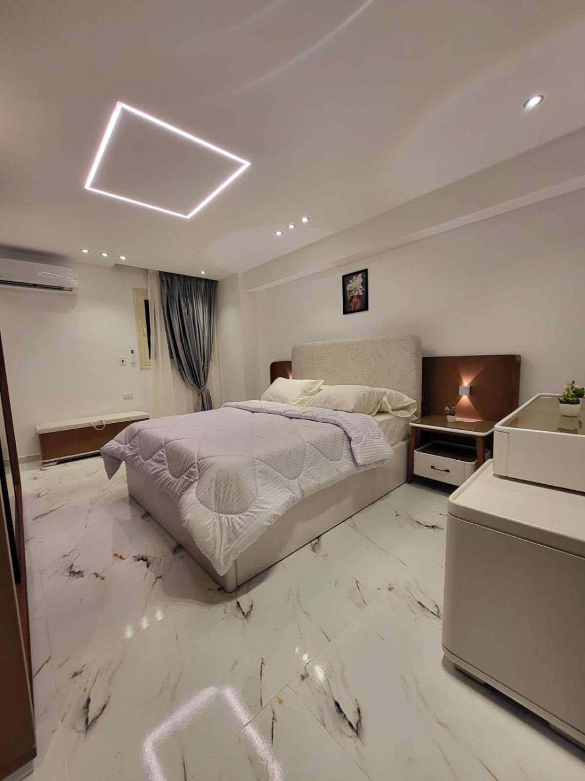 للإيجار Apartment *